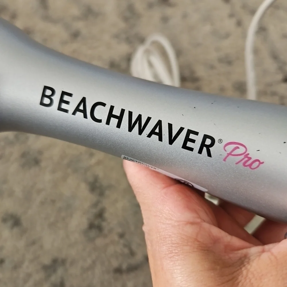 Beachwaver Pro 1.25in Automatic Rotating Professional Curling Iron
